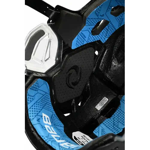 Bauer Re-akt 65 - хоккейный шлем