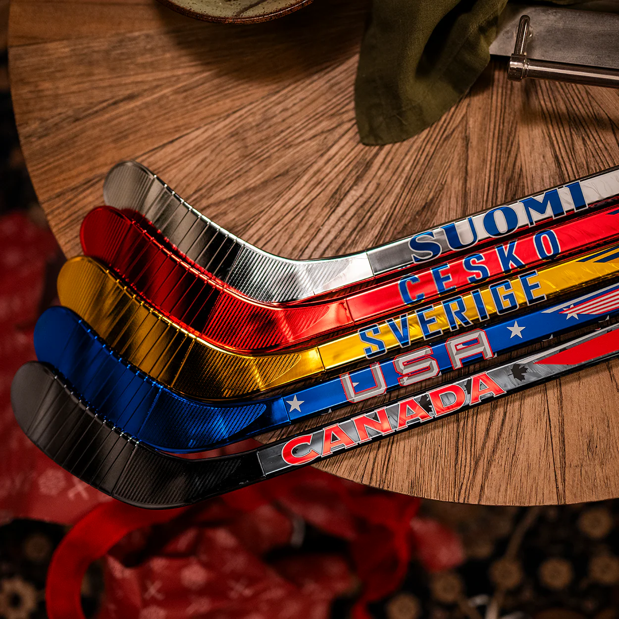 Мини клюшка Bauer Mystery Mini stick Dec 2025 олимпийская серия